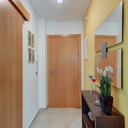 El Port Llanca - Barneda Premium Llança
